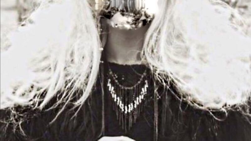 Falcı (Medyum) Funda